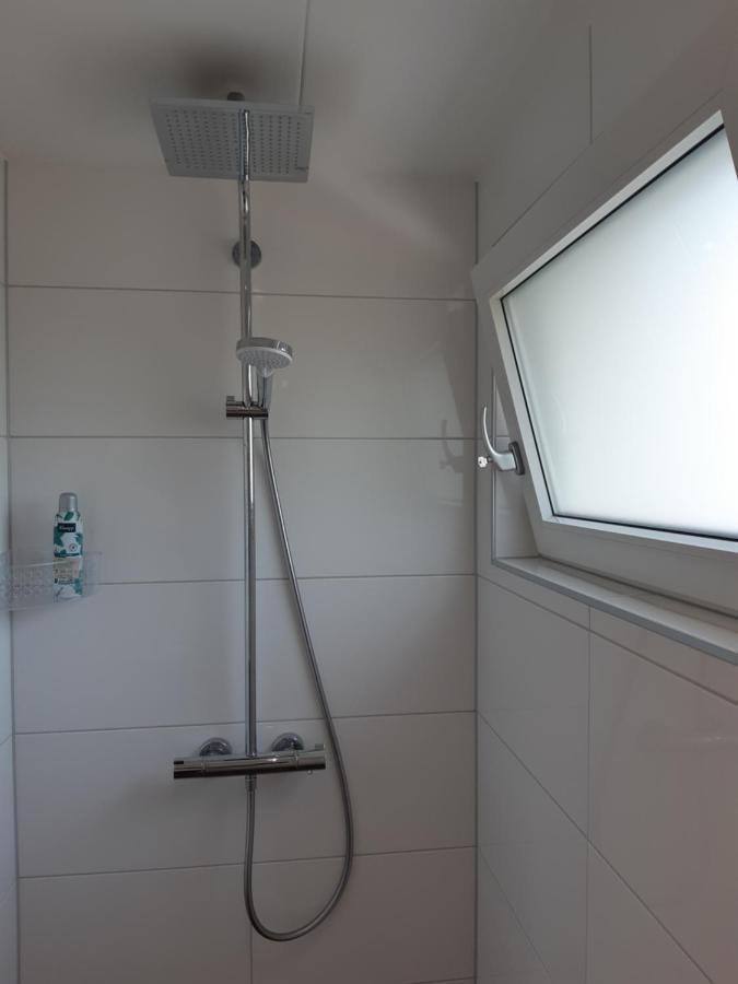 Nieuwe Beachbungalow Aan Ijsselmeer 39 24 Four Seasons Lemmer Exteriér fotografie