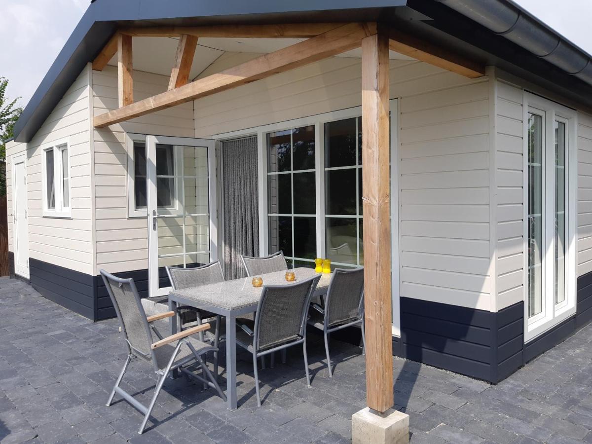 Nieuwe Beachbungalow Aan Ijsselmeer 39 24 Four Seasons Lemmer Exteriér fotografie